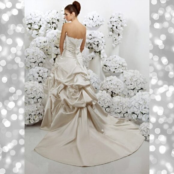 NWT Impression Bridal Wedding Gown 3054 - Picture 2 of 7